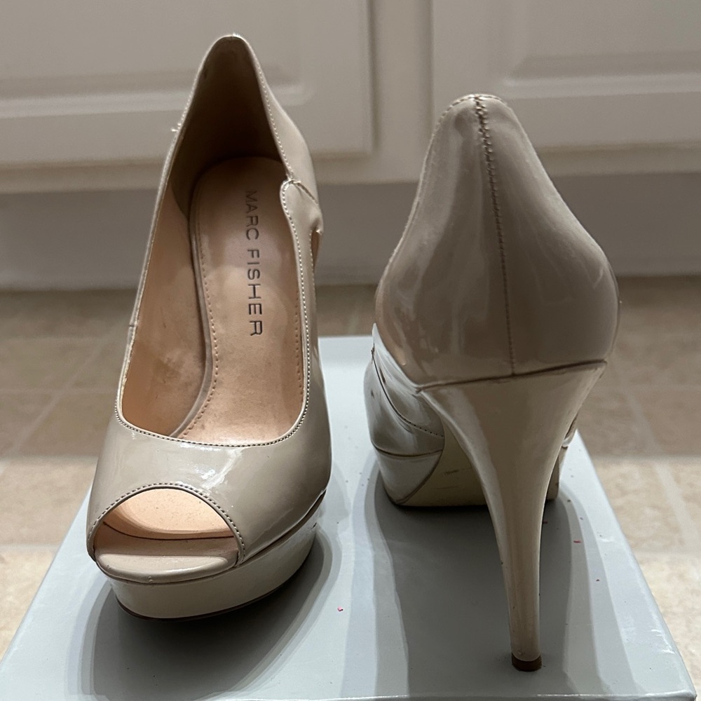 Marc Fisher Women's Beige Peep-Toe Heels